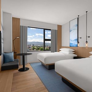 Habitación con 2 Camas Individuales