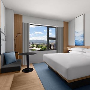 Habitación con Cama King